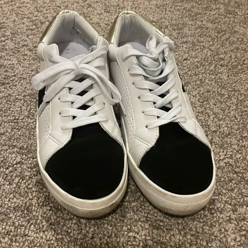 Steve Madden Sneakers
